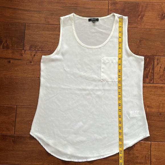Soprano Ivory Sleeveless front small pocket Size M Top - Picture 6 of 7